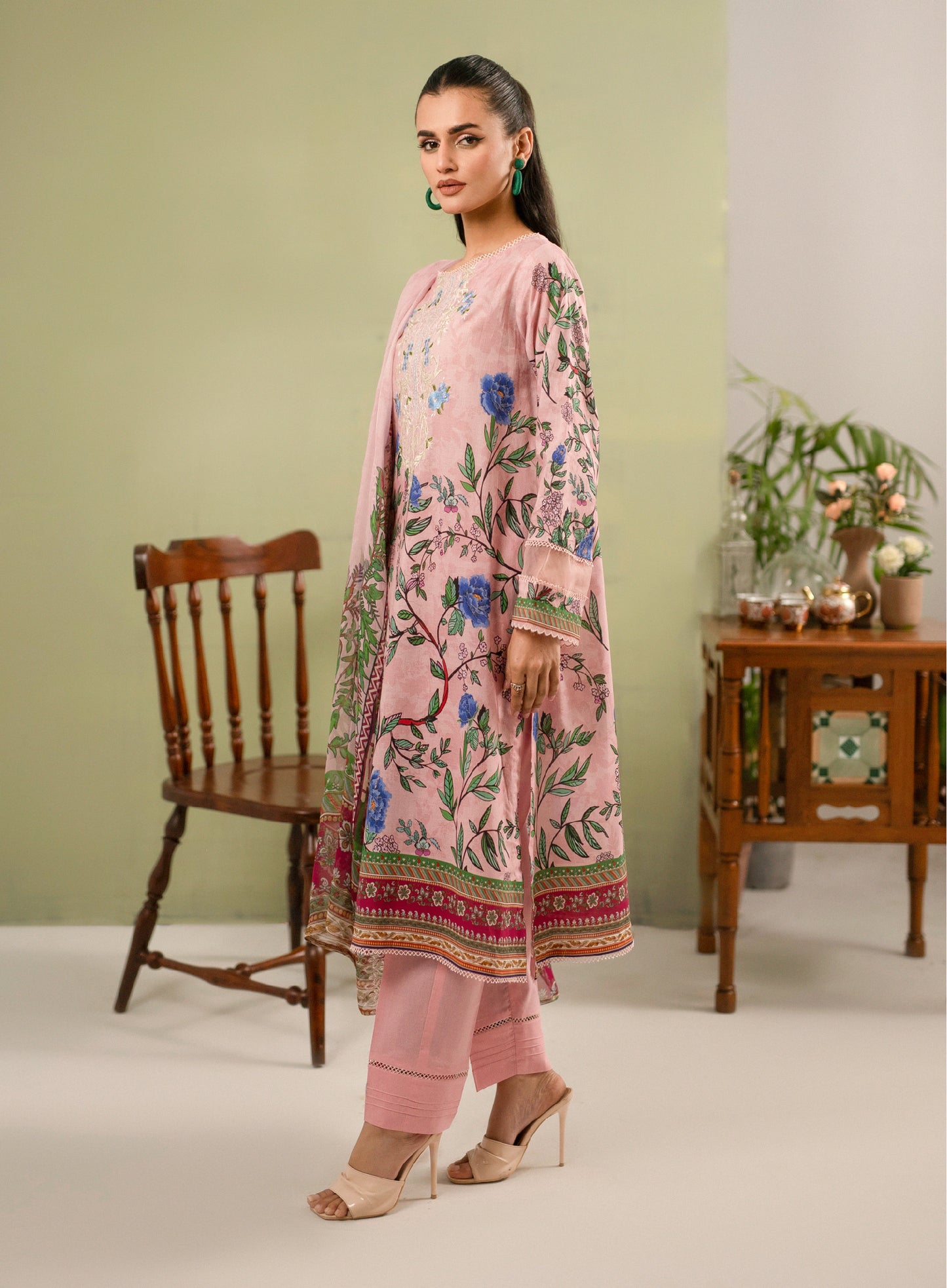 Hania Luxury Lawn Embroidered Unstitched 3 Piece