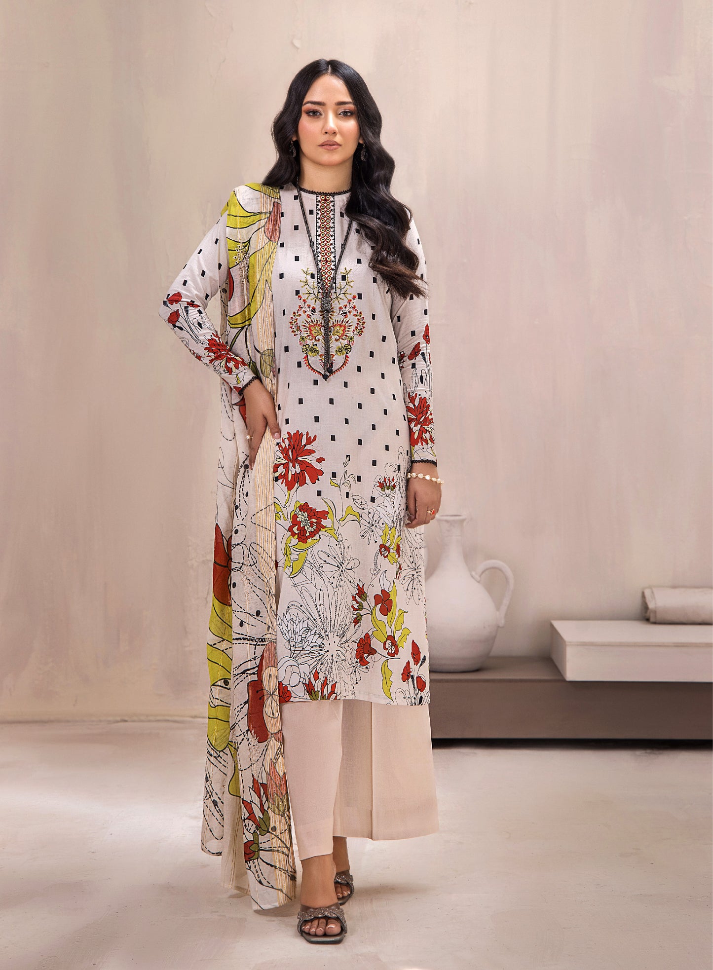 Hania Luxury Lawn Embroidered Unstitched 3 Piece