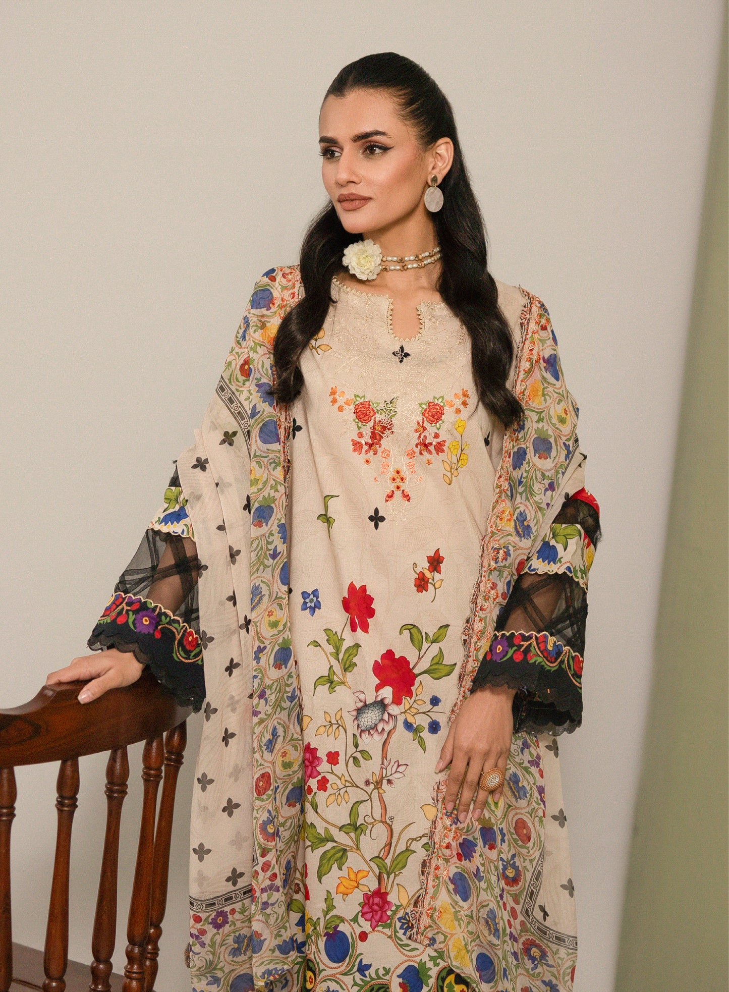 Hania Luxury Lawn Embroidered Unstitched 3 Piece