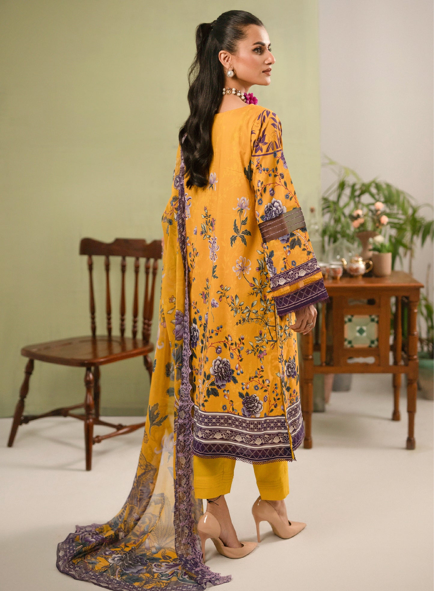 Hania Luxury Lawn Embroidered Unstitched 3 Piece