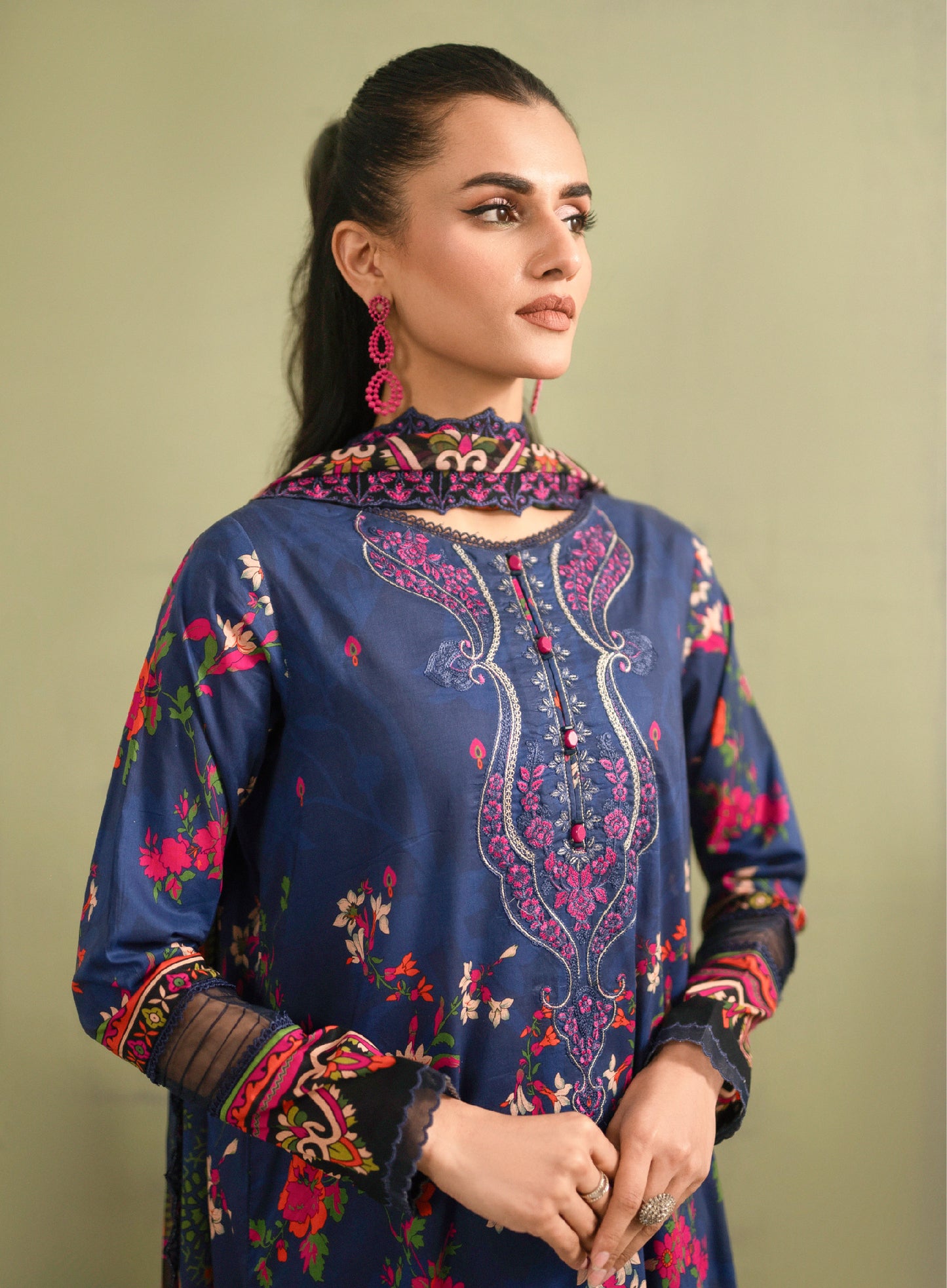 Hania Luxury Lawn Embroidered Unstitched 3 Piece