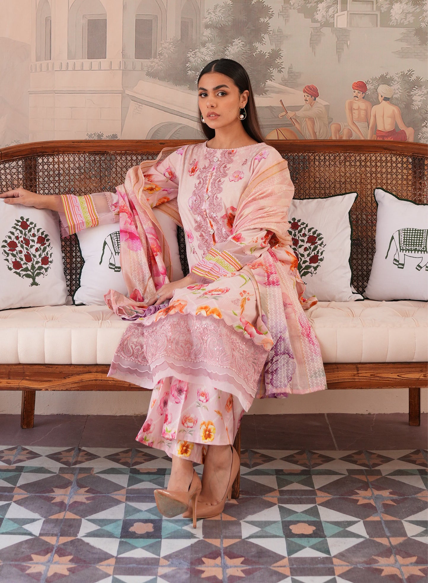 Daisia Luxury Lawn Embroidered Unstitched 3 Piece