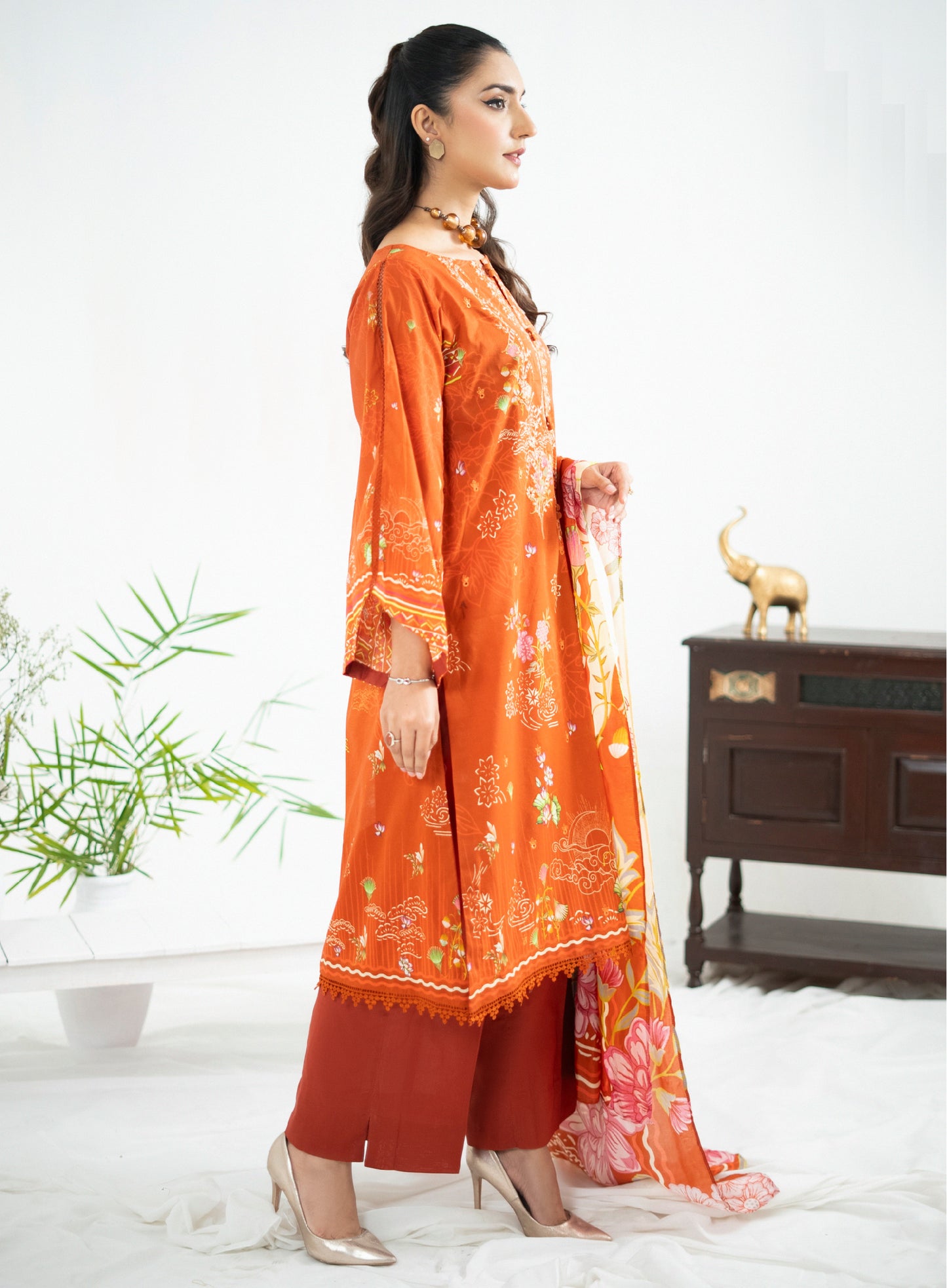 Lalam Luxury Lawn Embroidered Unstitched 3 Piece