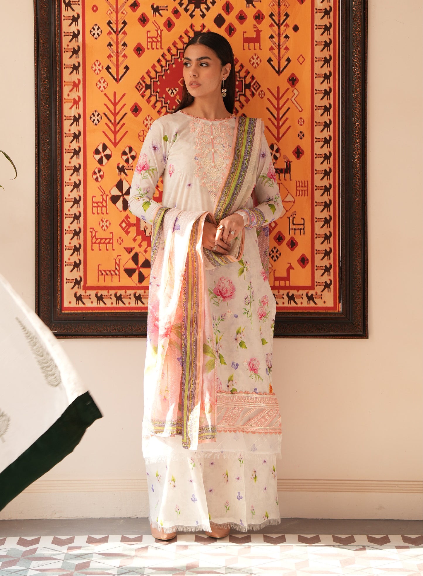 Daisia Luxury Lawn Embroidered Unstitched 3 Piece