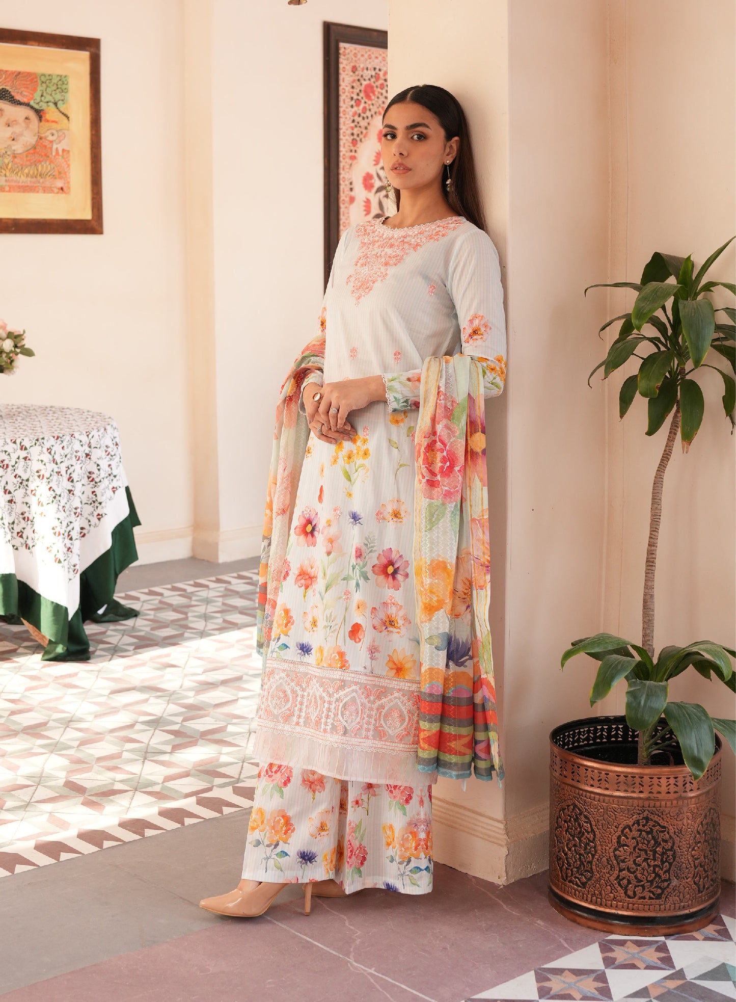 Daisia Luxury Lawn Embroidered Unstitched 3 Piece