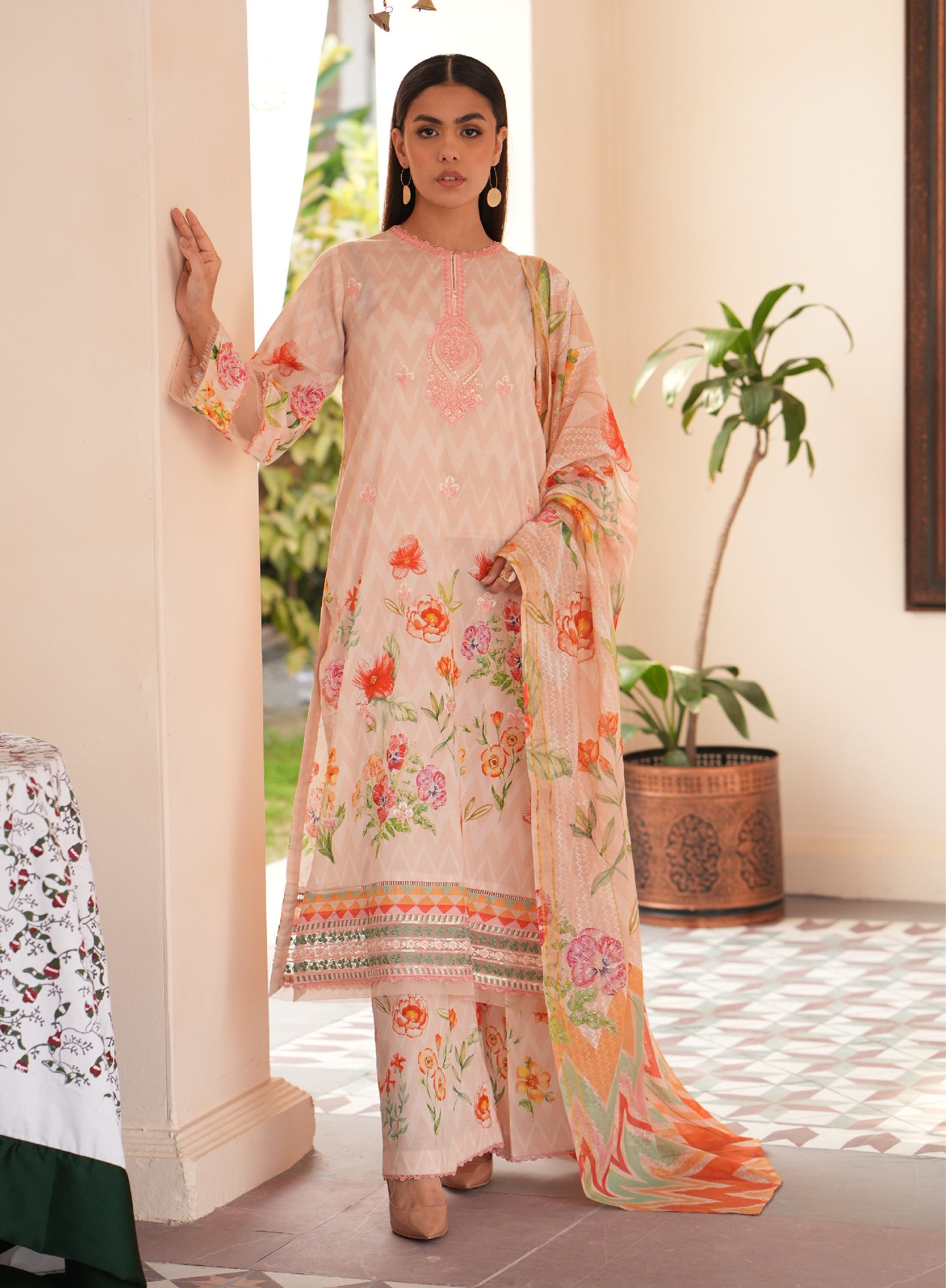 Daisia Luxury Lawn Embroidered Unstitched 3 Piece