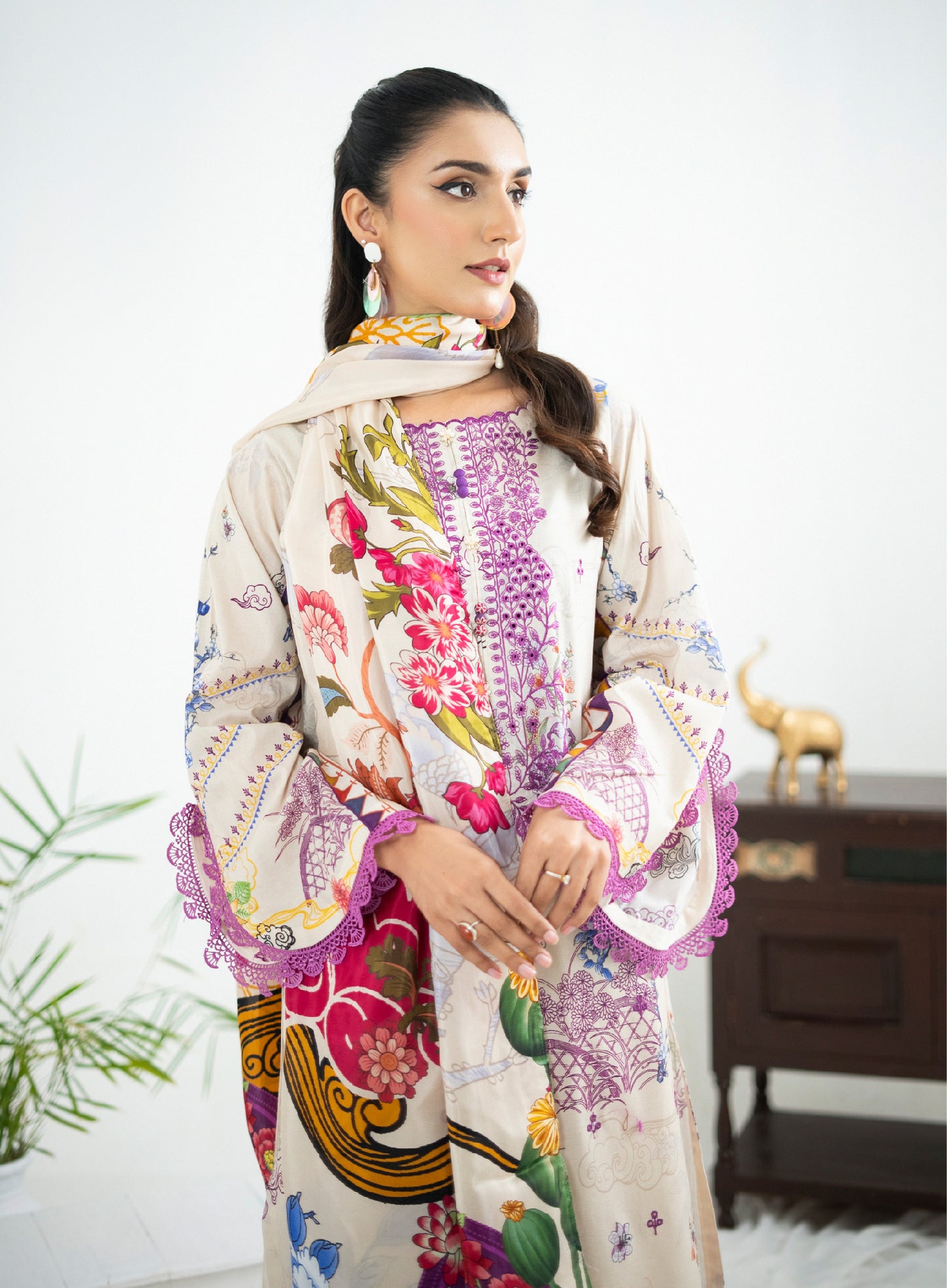 Lalam Luxury Lawn Embroidered Unstitched 3 Piece