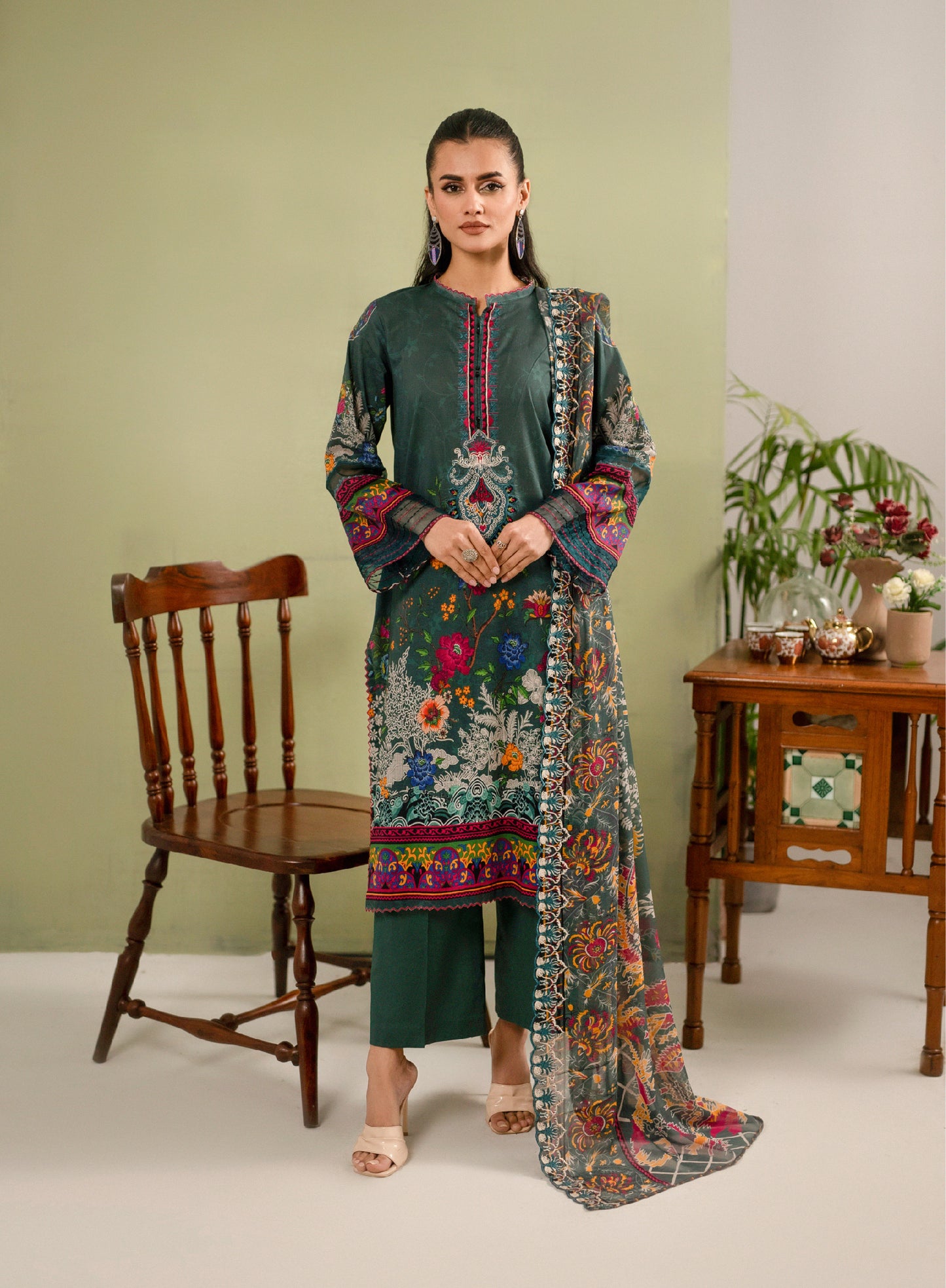 Hania Luxury Lawn Embroidered Unstitched 3 Piece